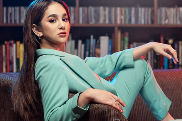 Hana Hanifah Tiap Bulan...