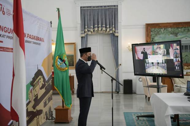 Gubernur Ridwan Kamil...