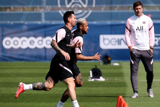 PSG Tampil Tanpa Messi,...