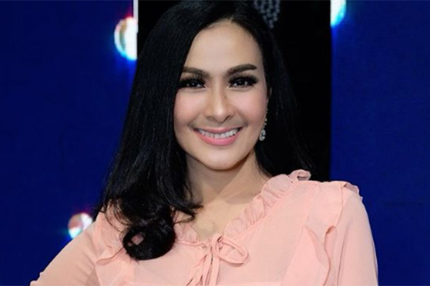 Tampil Tanpa Riasan...