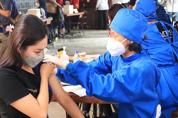 Dukung Herd Immunity,...