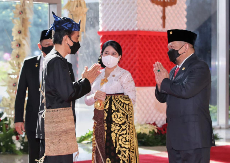 Ketua DPD RI Sampaikan...
