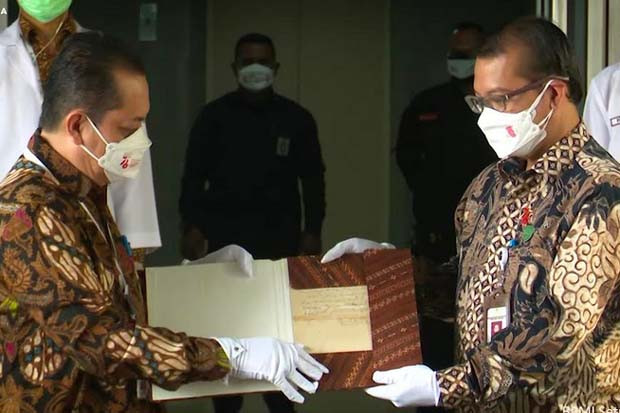 HUT RI di Istana Akan...