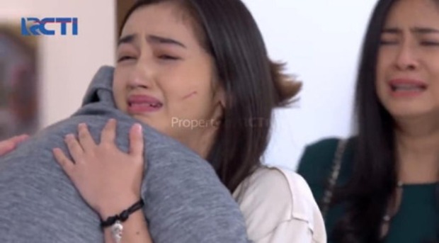 5 Adegan Putri untuk...