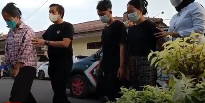 Pelajar SMP Dijual Jadi...