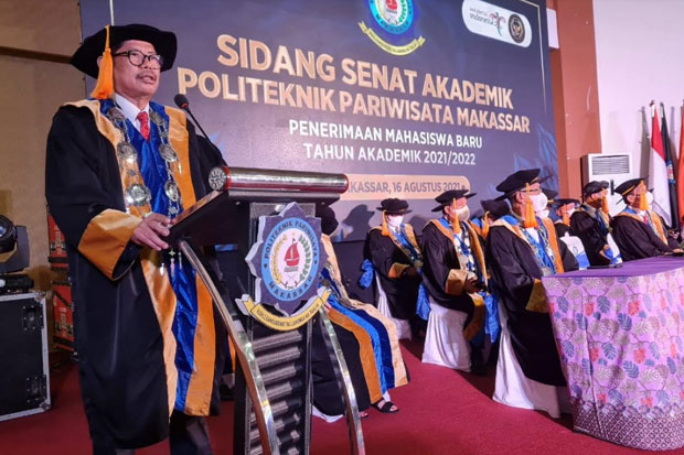 Poltekpar Makassar Resmi...