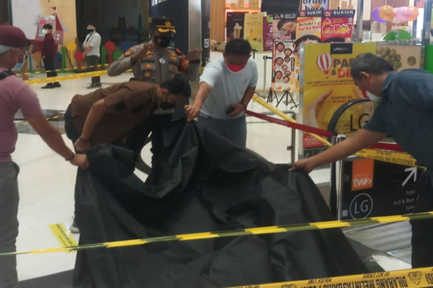 Mallnya di Jakbar Jadi...
