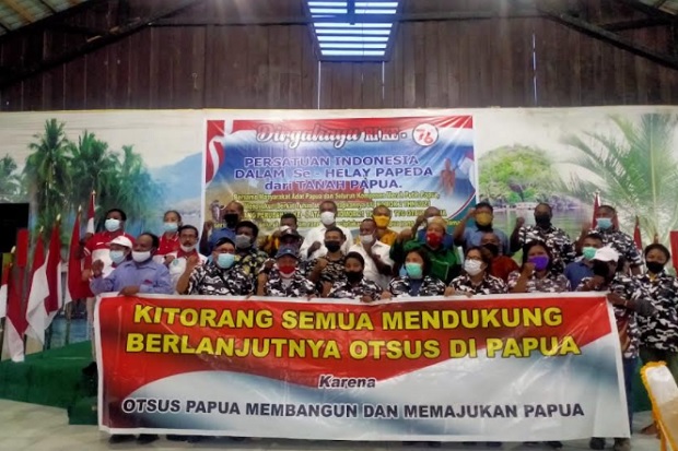 Peringati HUT Ke-76...