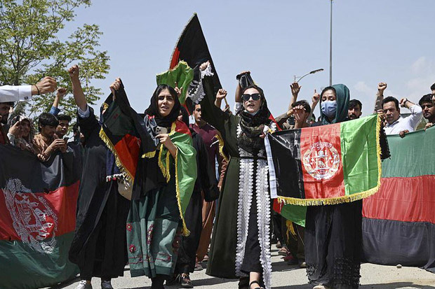Hidup Afghanistan, Kibarkan...