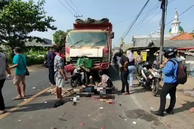Memilukan, Pedagang...