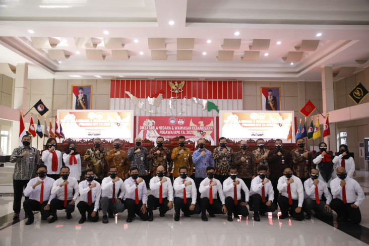 18 Pegawai Lulus Diklat...