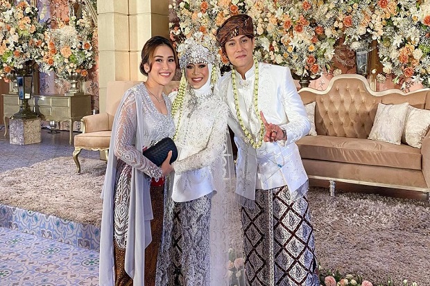 Ayu Ting Ting Disebut...