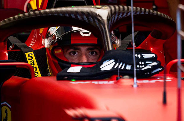 Ferrari Tuntut Carlos...