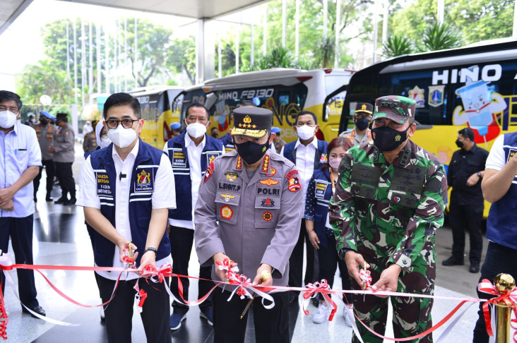 Kapolri Lepas 34 Bus...