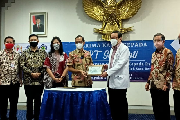 Tangani Pasien Covid-19,...