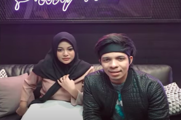 Aurel Hermansyah Hamil,...