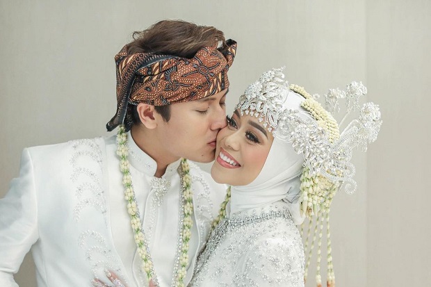 Menikah dengan Rizky...
