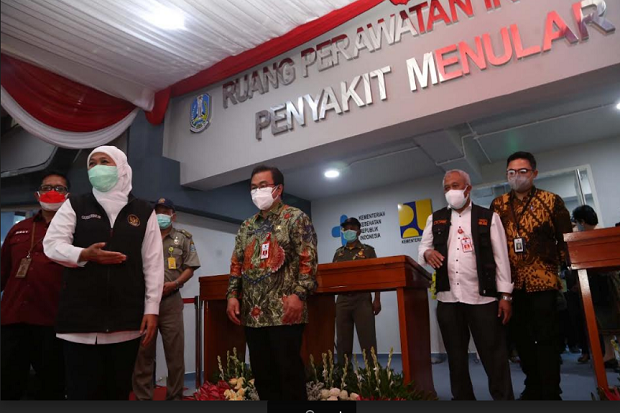 Gubernur Khofifah Resmikan...