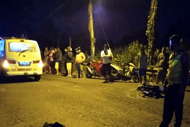 Satu Pemotor Tewas di...