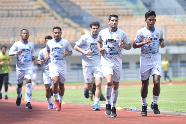 Jelang Liga 1 2021/2021,...