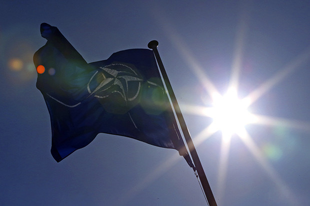 Rusia: NATO Hancurkan...