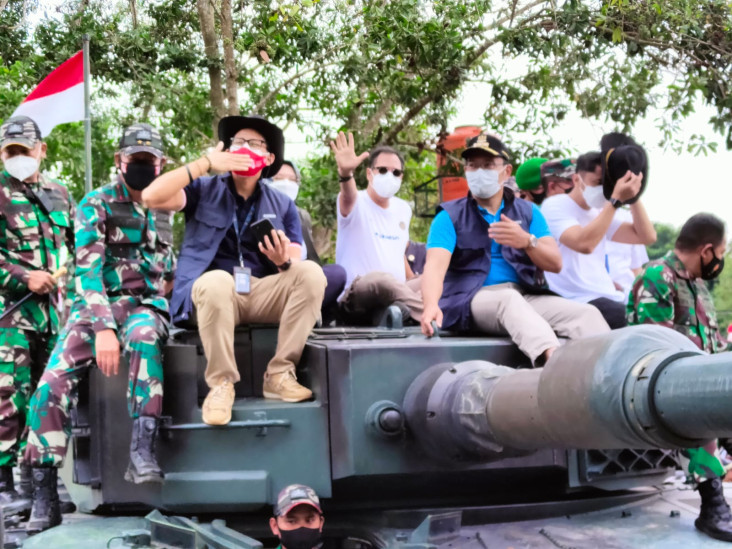 Ridwan Kamil Minta Sandiaga...