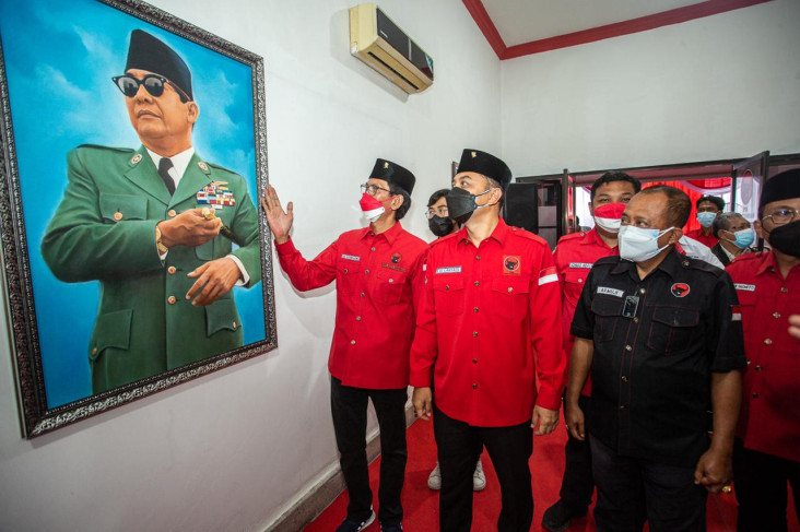 Resmikan Kantor DPC...