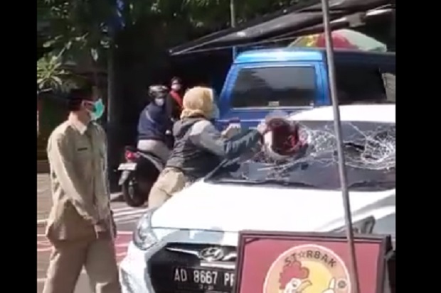 Ngawi Gempar, ASN Perempuan...