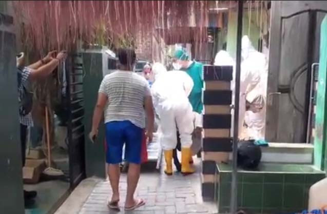 Warga Ponorogo Meninggal...