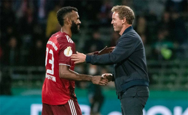 Bayern Muenchen Menang...