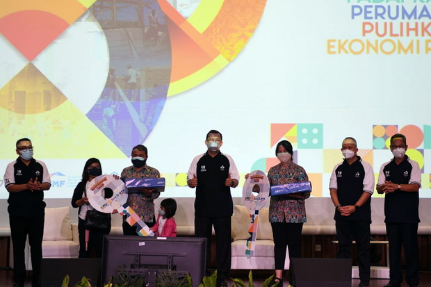 Meriahkan Hari Perumahan...