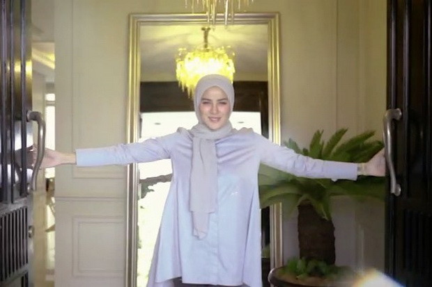 Hilangkan Nama Suami...