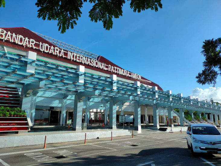 Top! Bandara Pattimura...