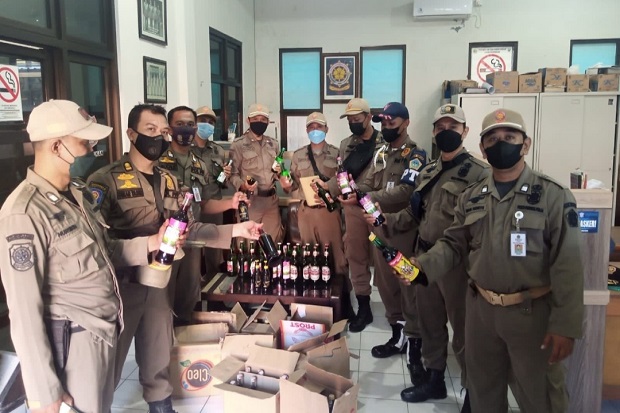Satpol PP Gresik Tiba-tiba...