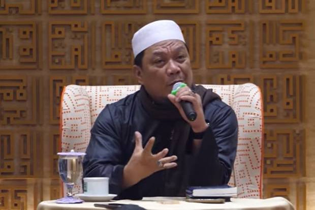 Ustaz Yahya Waloni Tak...