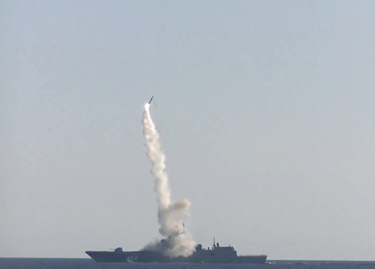 Rusia Pasang Rudal Hipersonik...
