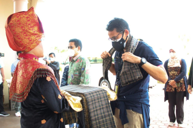 Sandiaga Uno Sebut Empat...