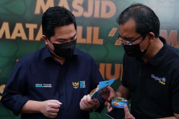 Halal Hub di Rest Area,...