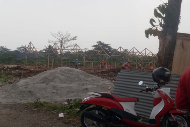 Mahasiswa Persoalkan...