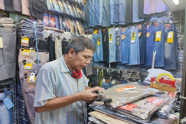 Seminggu Cuma Laku 2...