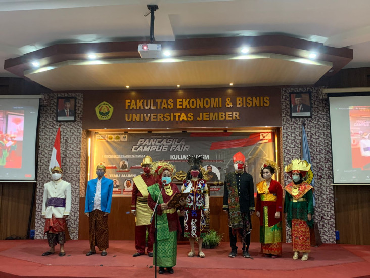 Fakultas Ekonomi dan...