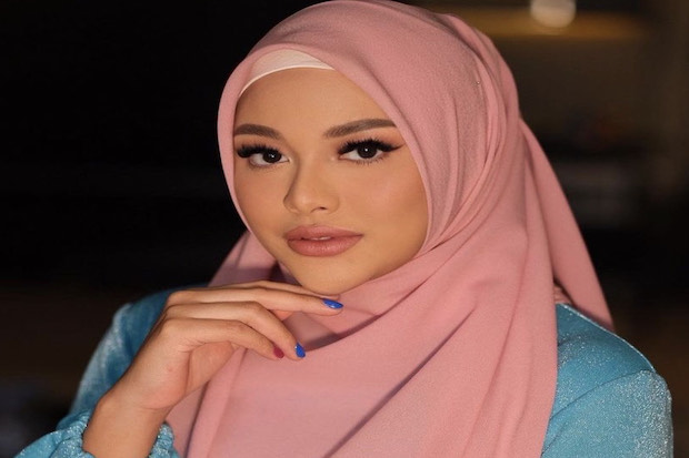 Pesona Aurel Hermansyah...