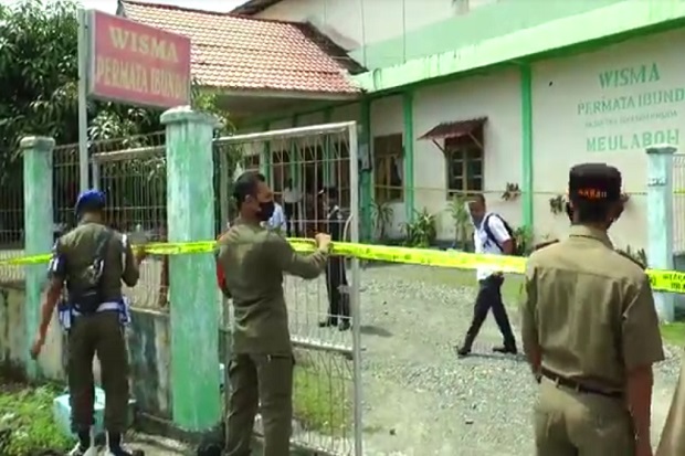 Jadi Tempat Berhubungan...