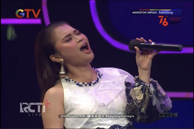Laela Kembali Menangkan...
