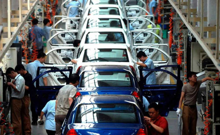 5 Perbedaan Mobil dengan...