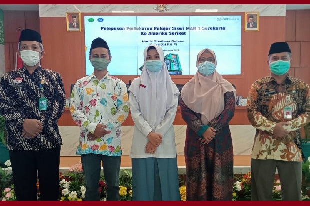 Beasiswa Pertukaran...