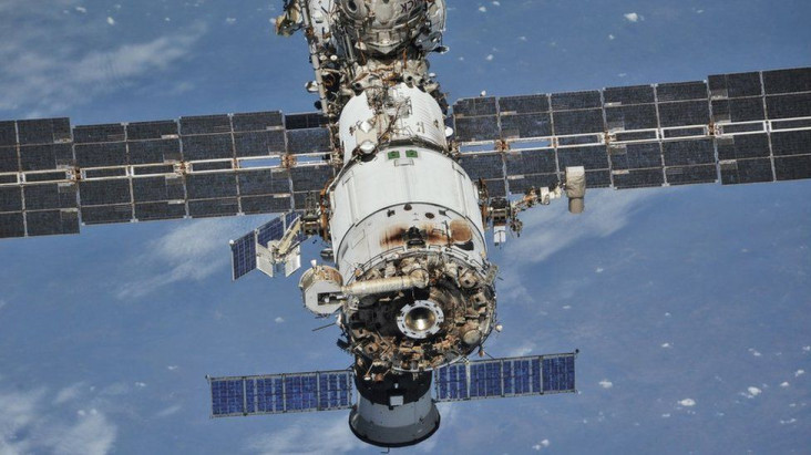Rusia: Stasiun Antariksa...