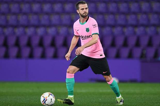 Tinggal Nego Gaji, Miralem...