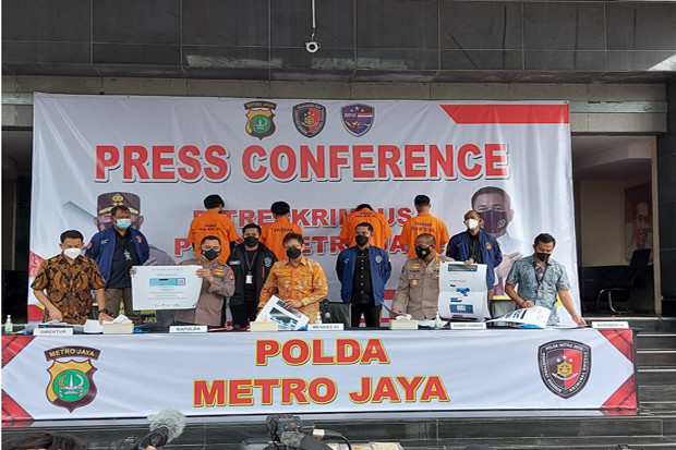 Begini Cara Oknum Pegawai...