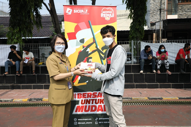 Dukung Vaksinasi RPTRA...